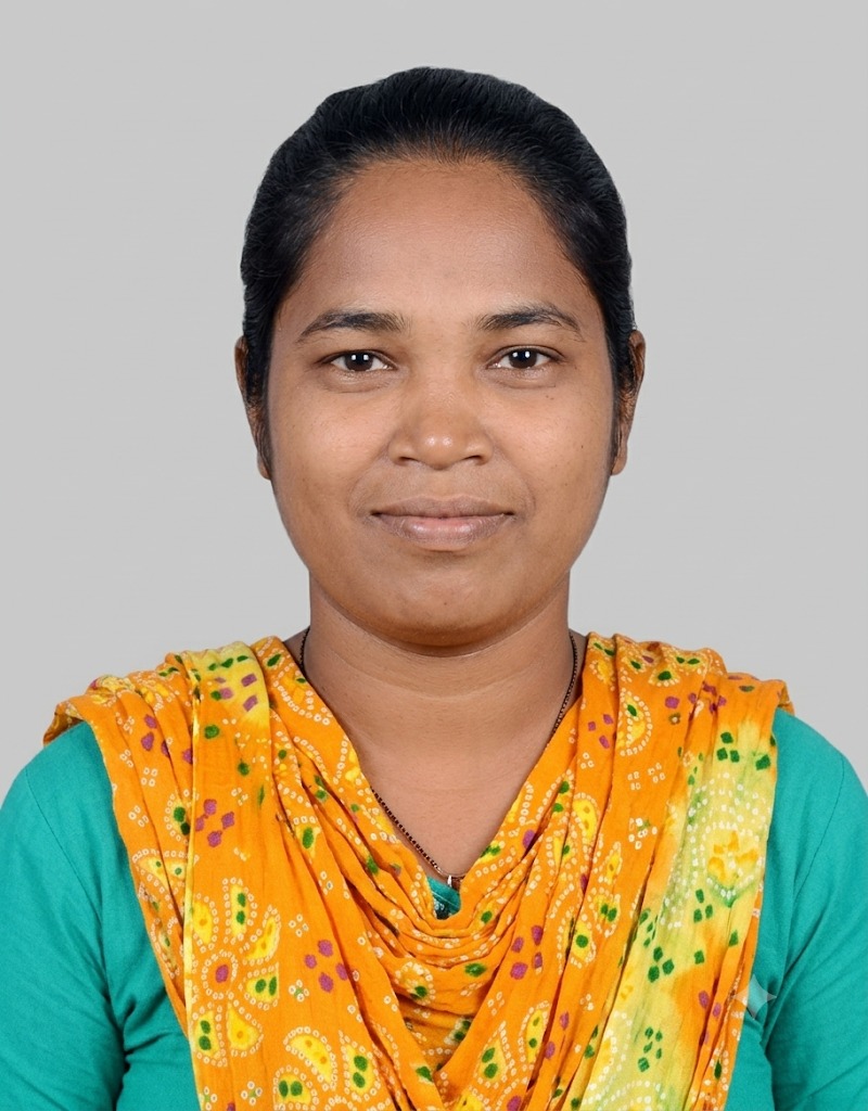 Devki bai - Full time Cleaner in Santacruz in Mumbai